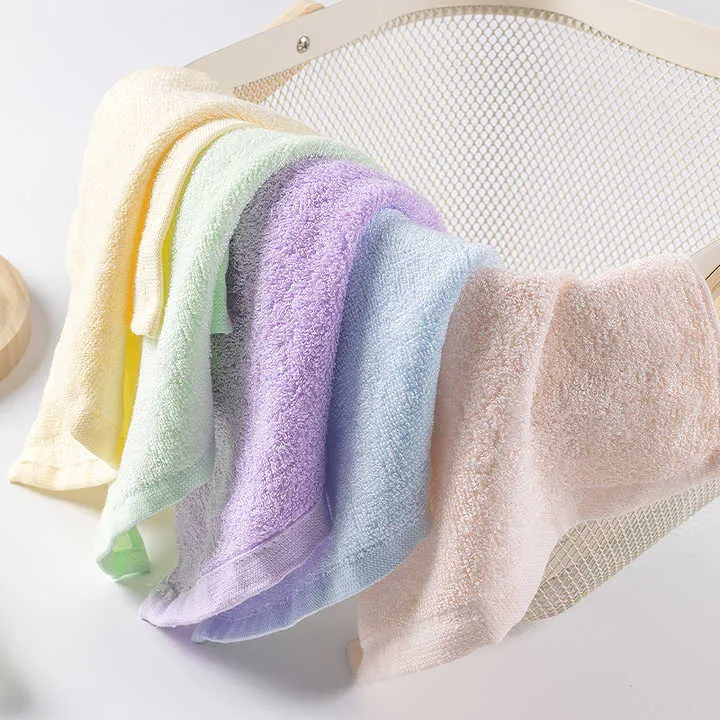 منشفة أطفال من خشب الموسلين منشفة أطفال . Muslin Baby Towel 100% Organic Bamboo Baby Towel