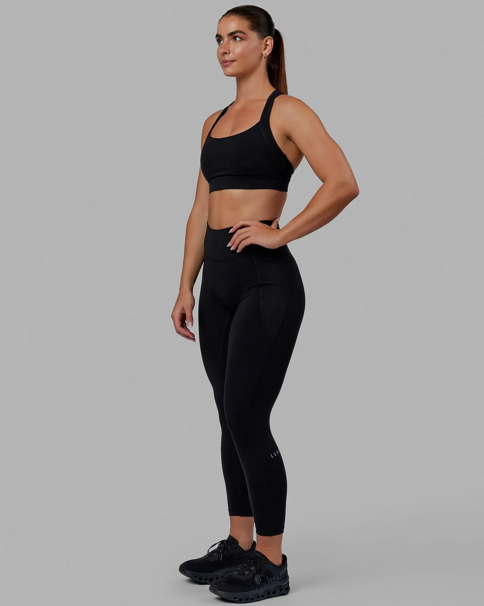 Advance Sports Bra - Black