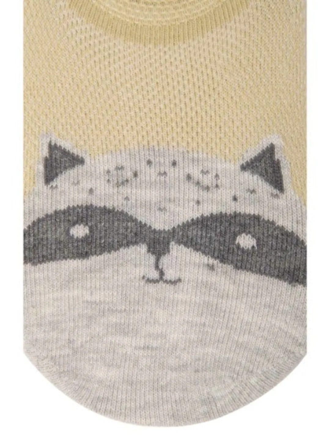 Baby Raccoon Face No-Show Socks – Soft Beige and Grey Design