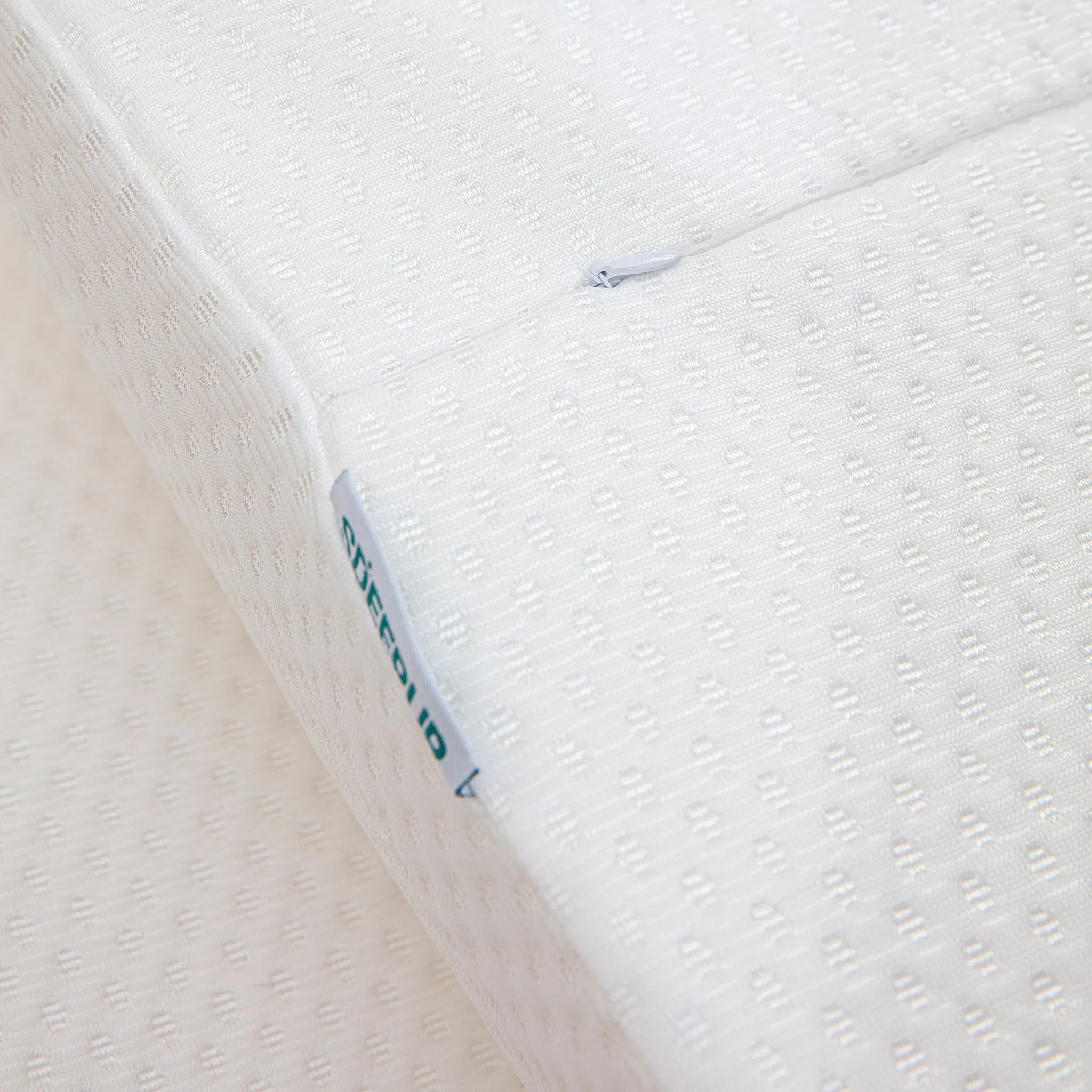 Best Pillow for Side Sleepers with Shoulder Pain