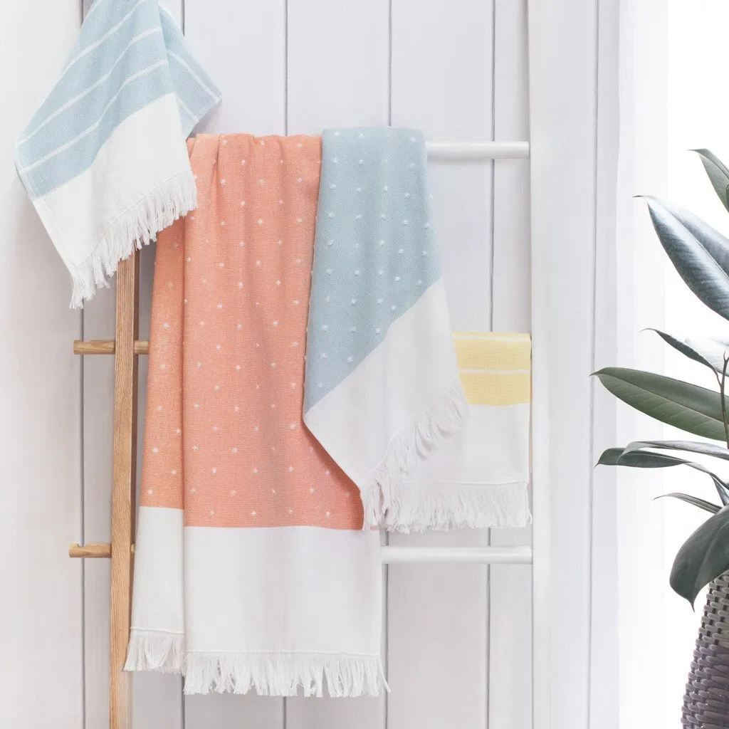 Coral Dot Fouta Towel Spa Bundle (2 Wash   2 Hand   4 Bath Towels)
