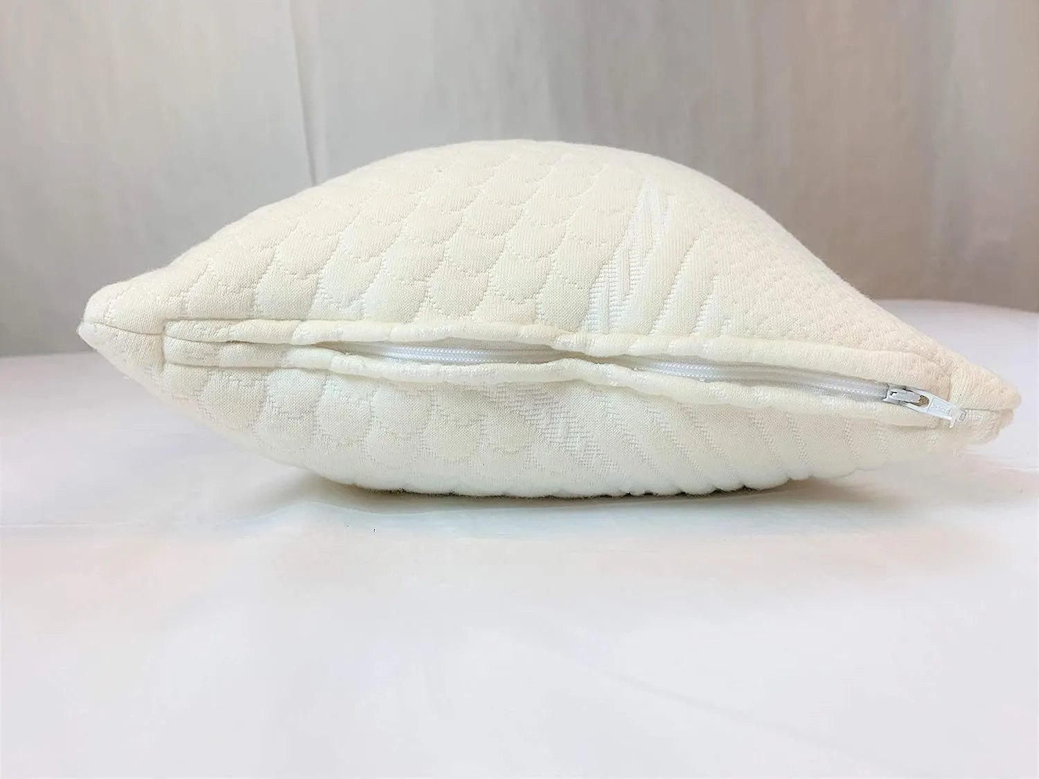 Small Travel Pillow Shredded Latex [GOTS & GOLS Certified]