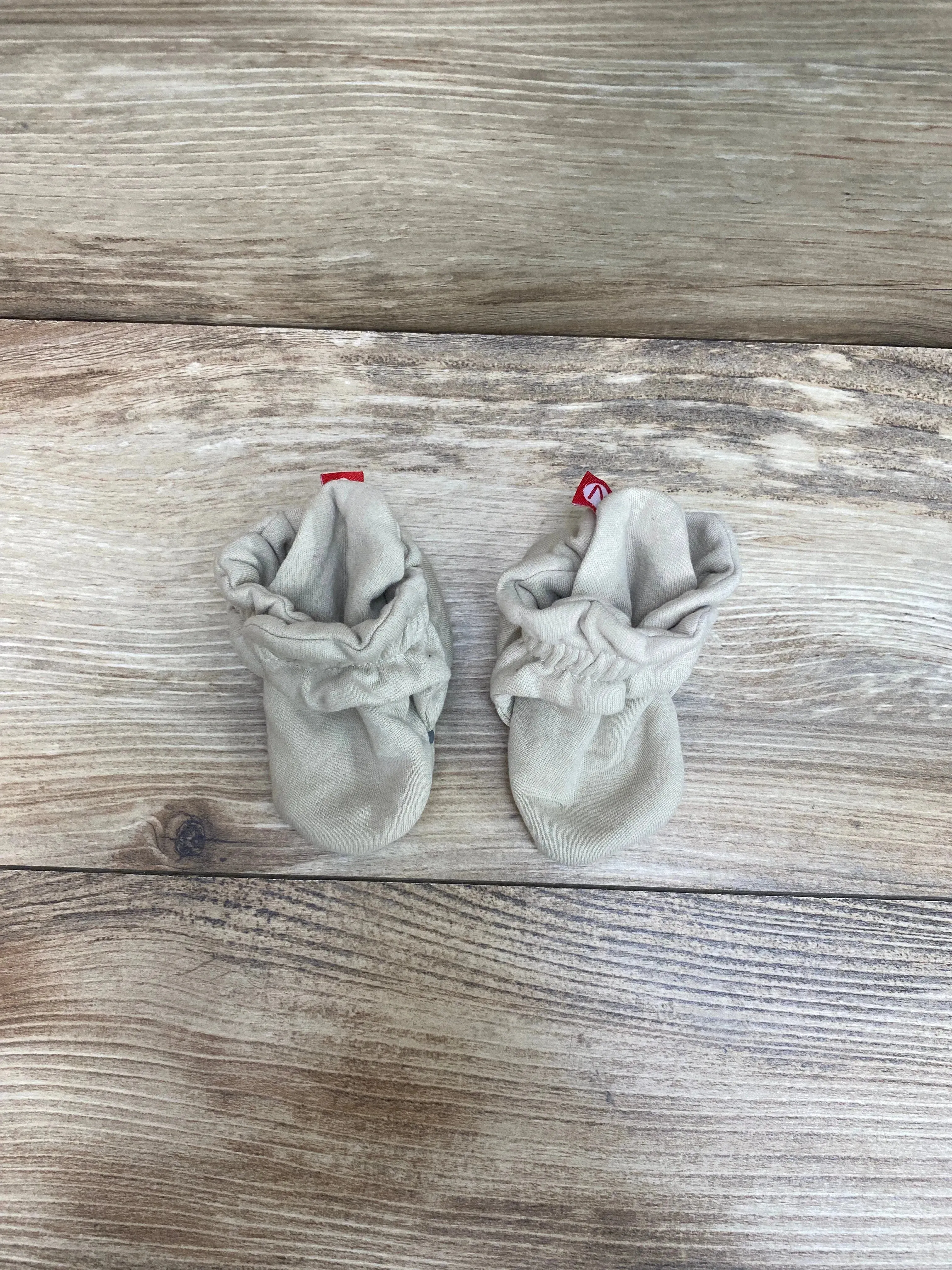 Zutano Organic Cotton Gripper Baby Bootie - Khaki - 6m
